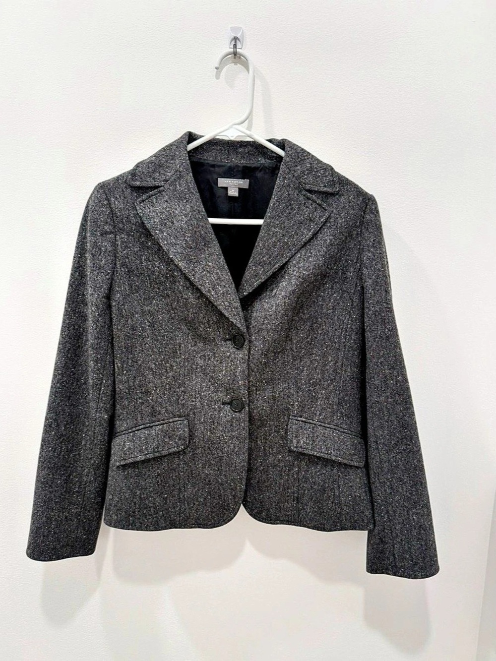Ann Taylor Petites Wool Blend Blazer Size 8P Like New